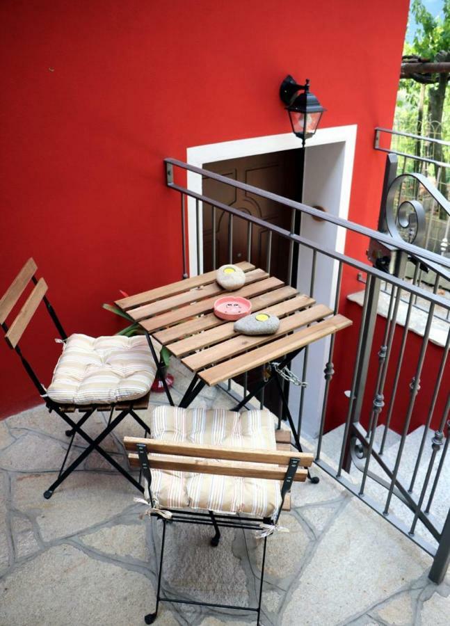 Agriturismo Nonni Devia Lucinasco 외부 사진